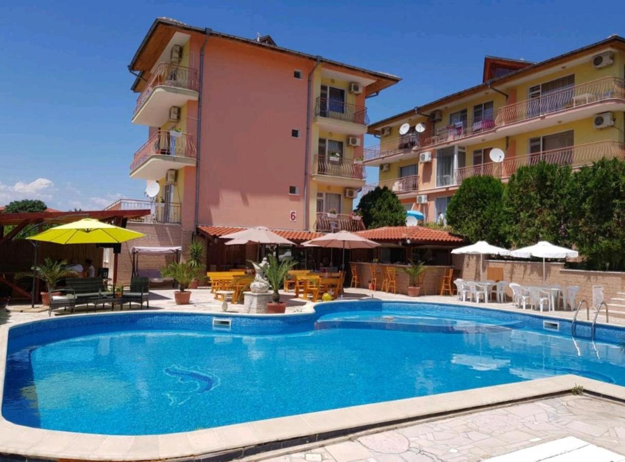 Курортно Студио Slăntjev Brjag Exteriör bild